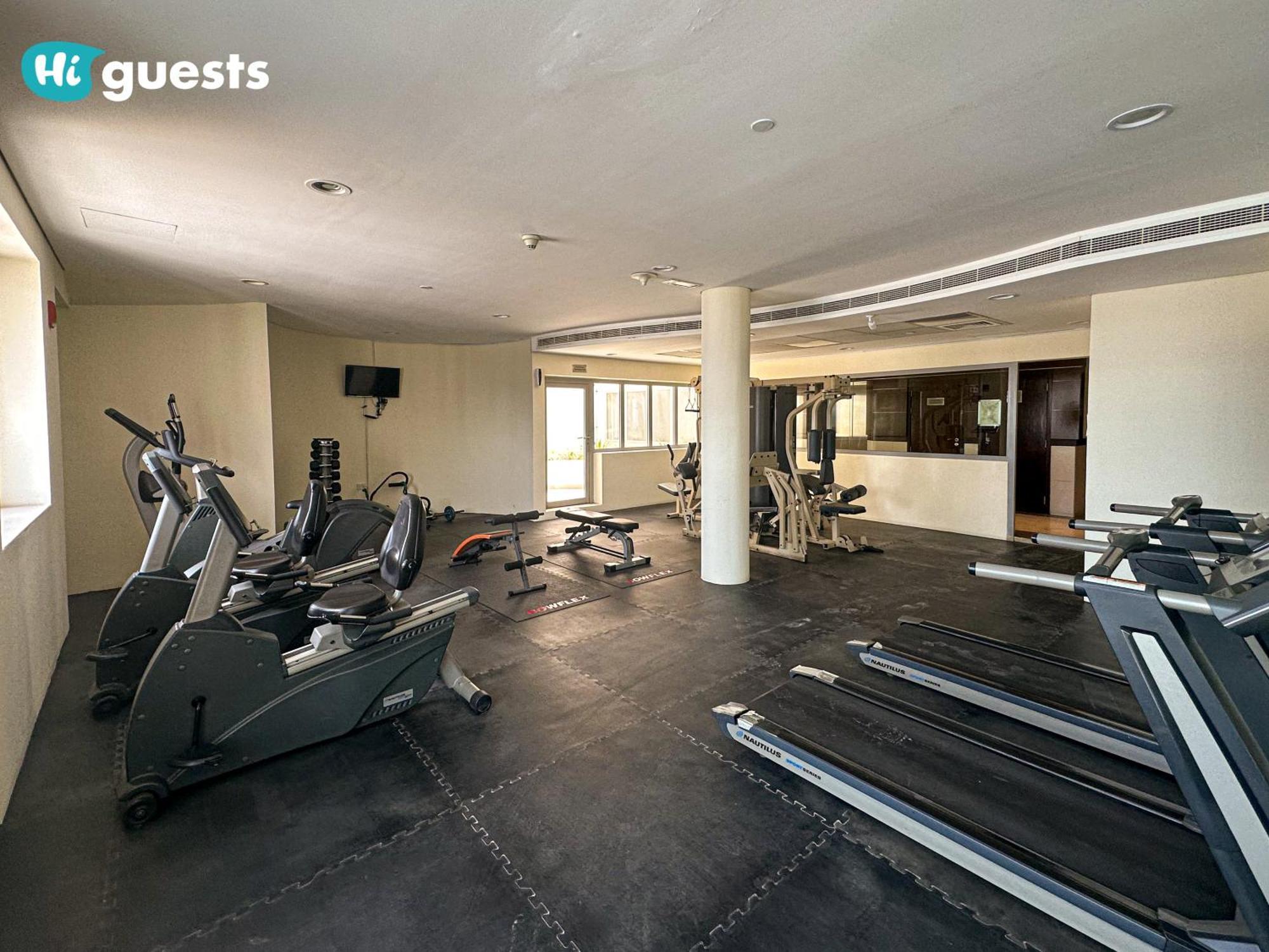 Apartament Higuests - Deiras Lucky Find, 5-Min To The Airport Dubaj Zewnętrze zdjęcie
